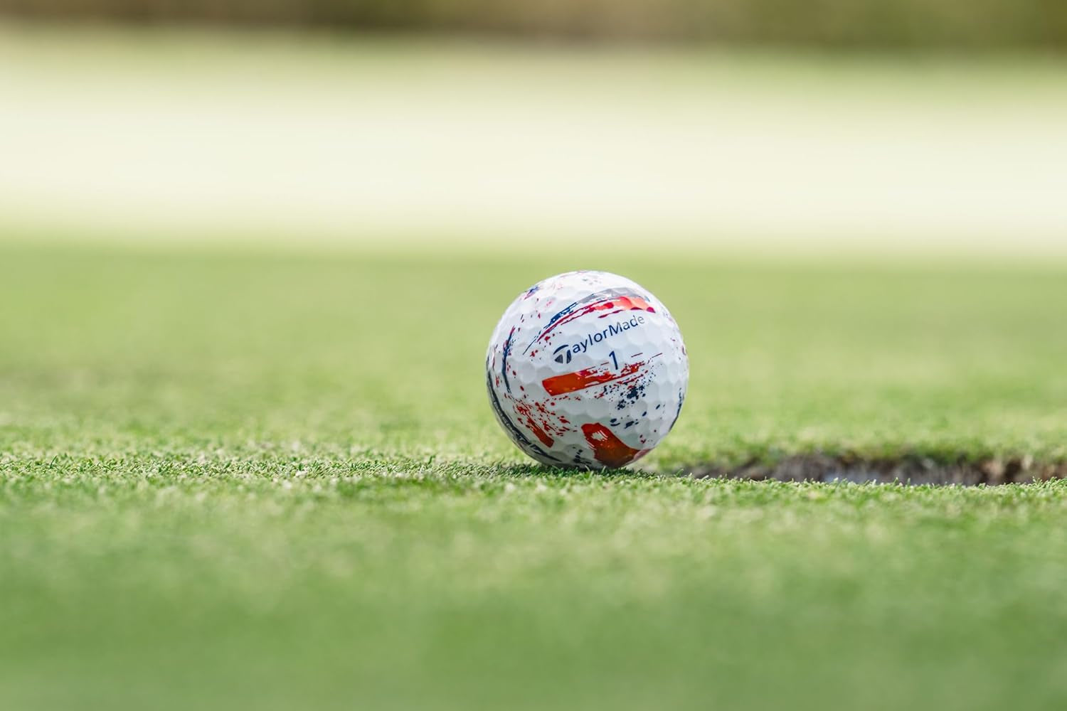 Taylormade Speedsoft Golf Balls, Maximum Distance with Ultra-Soft Feel, Perfect for off the Tee and around the Green
